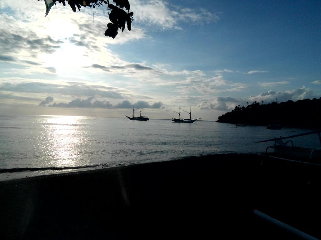 Sunrise Cafe Bungalows Amed Dış mekan fotoğraf